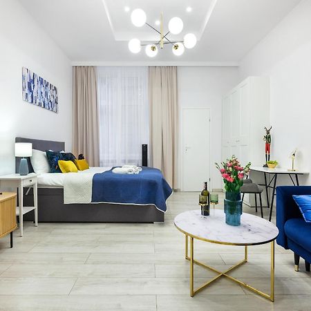 Bluebird Apt Old Town & Wawel Hill By Vistula River - By Homelike Krakau Exterior foto